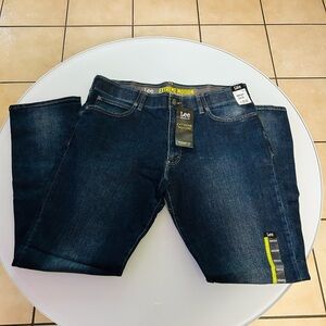 Lee Extreme Motion Dark Men's Blue Relaxed Jeans - Size 38x34 - New w/tags